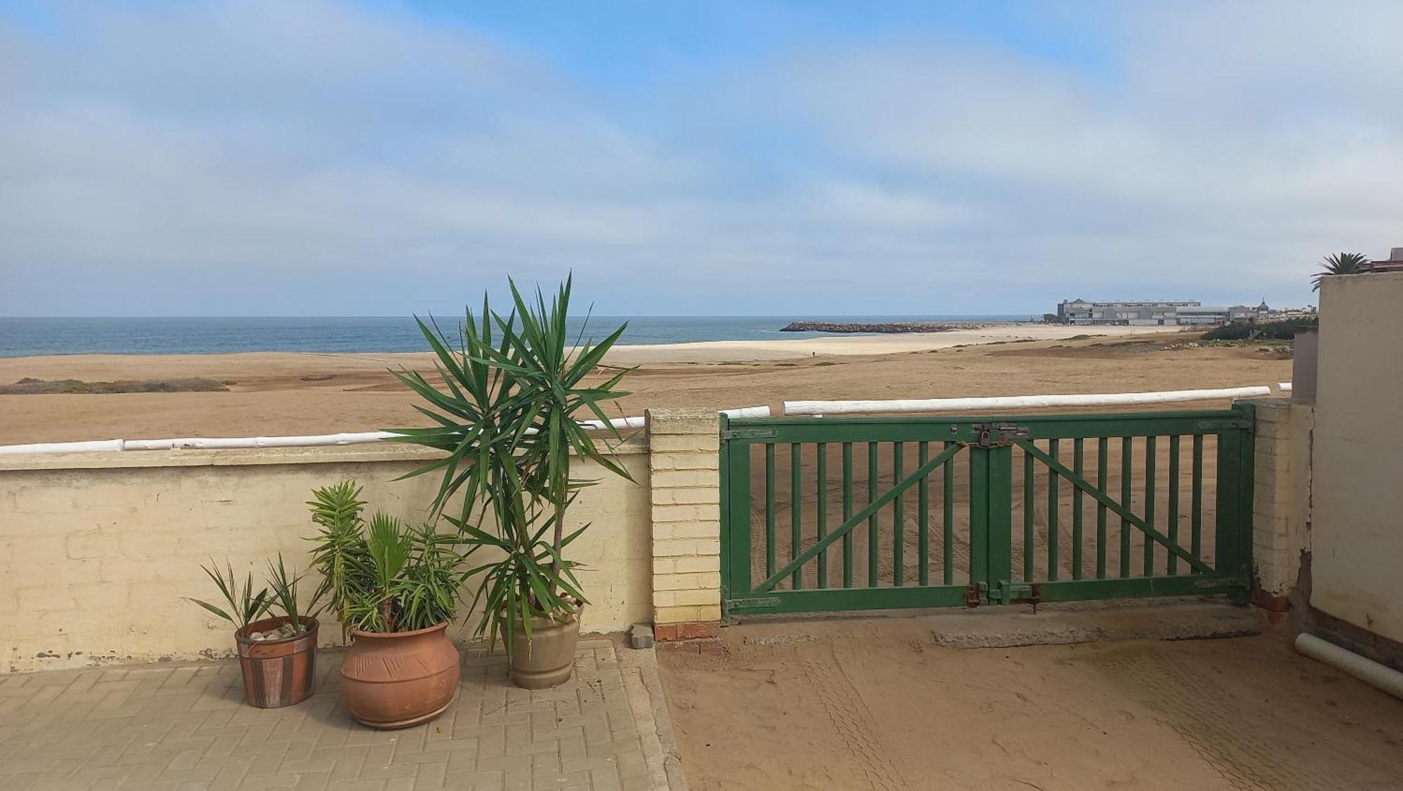 Huisie Langs Die See Swakopmund Kültér fotó