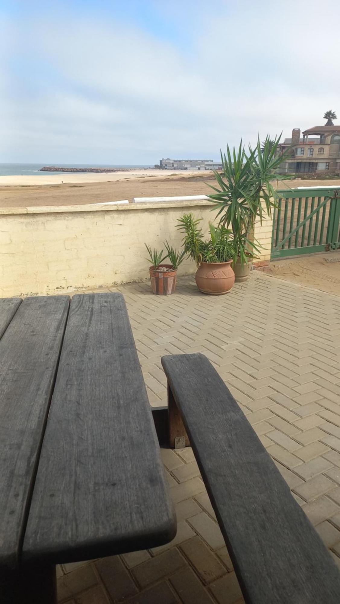 Huisie Langs Die See Swakopmund Kültér fotó